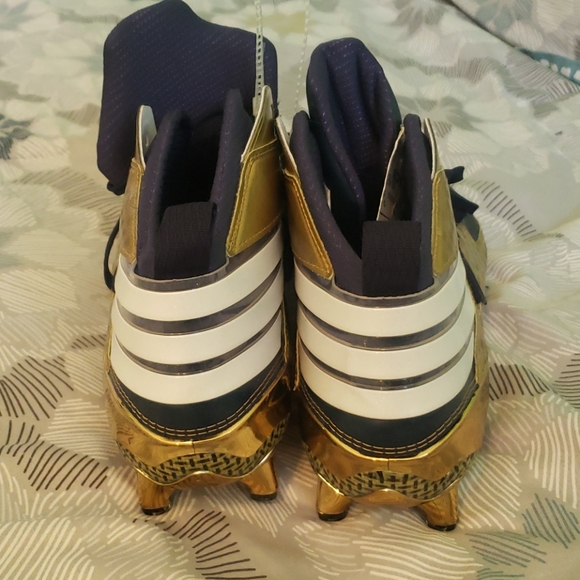 Adidas football cleats. - Picture 3 of 6